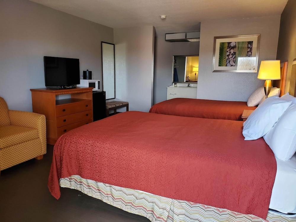 Americas Best Value Inn Wildersville Exteriér fotografie