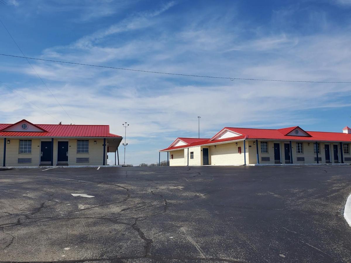 Americas Best Value Inn Wildersville Exteriér fotografie